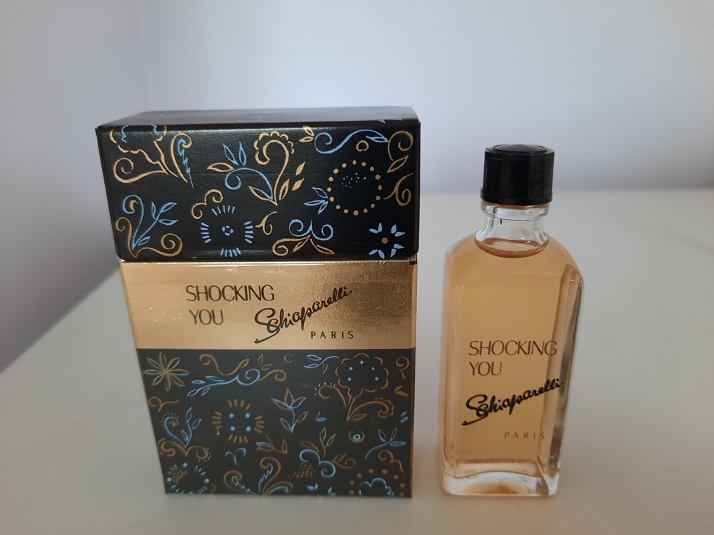 SCHIAPARELLI: Miniature de Parfum SHOCKING YOU parfums beaute schiaparelli miniature de parfum shocking you