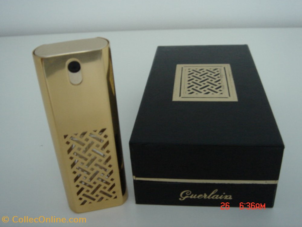 GUERLAIN: Coffret et Flacon atomiseur 7,5ml SHALIMAR parfums beaute guerlain coffret et flacon atomiseur 7 5ml shalimar