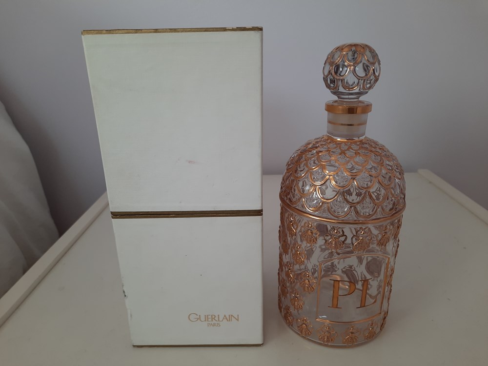 Flacon GUERLAIN 500ML parfums beaute flacon guerlain 500ml