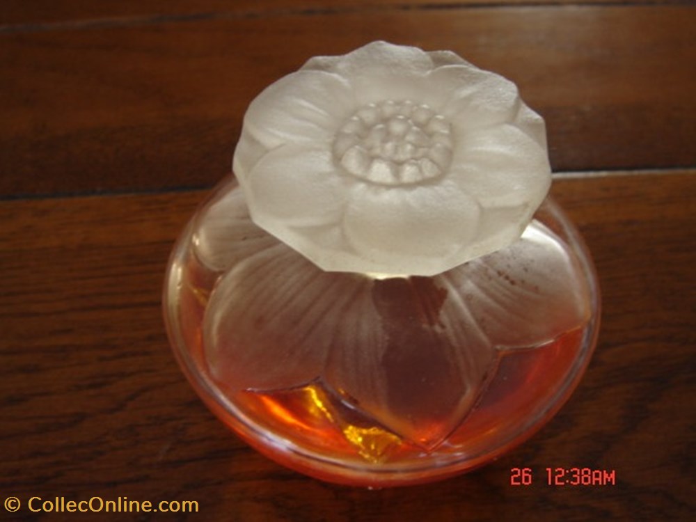 parfums beaute caron flacon le narcisse 1914