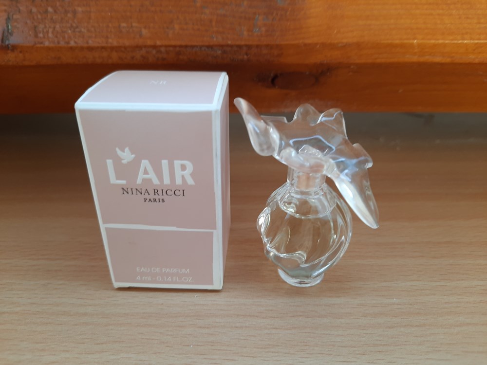 NINA RICCI: Miniature EDP L'AIR DU TEMPS parfums beaute nina ricci miniature edp air du temps
