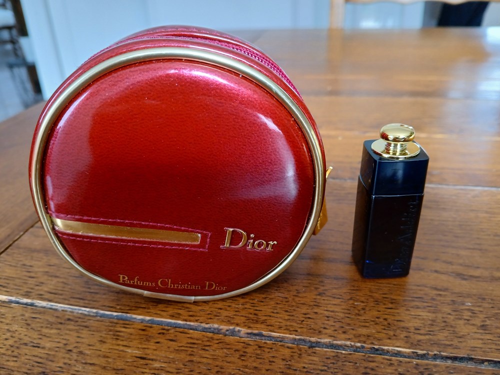 MINIATURE DE PARFUM DIOR ADDICT parfums beaute miniature de parfum dior addict