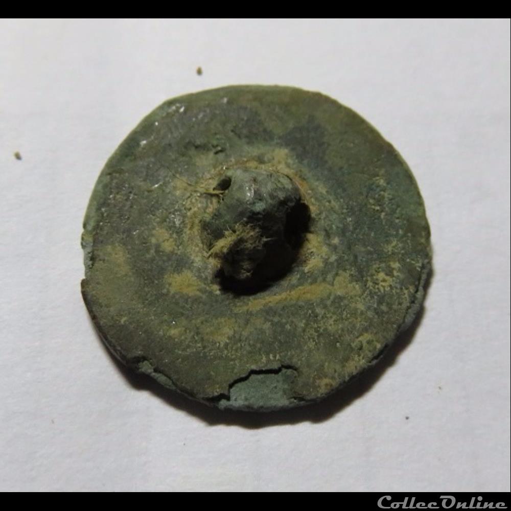bouton militaire infanterie 111e ri de troupes a pied premier empire
