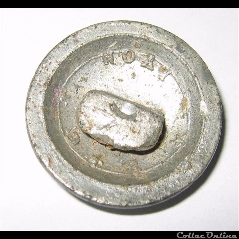 bouton militaire infanterie 16e r chasseurs 1844 1871
