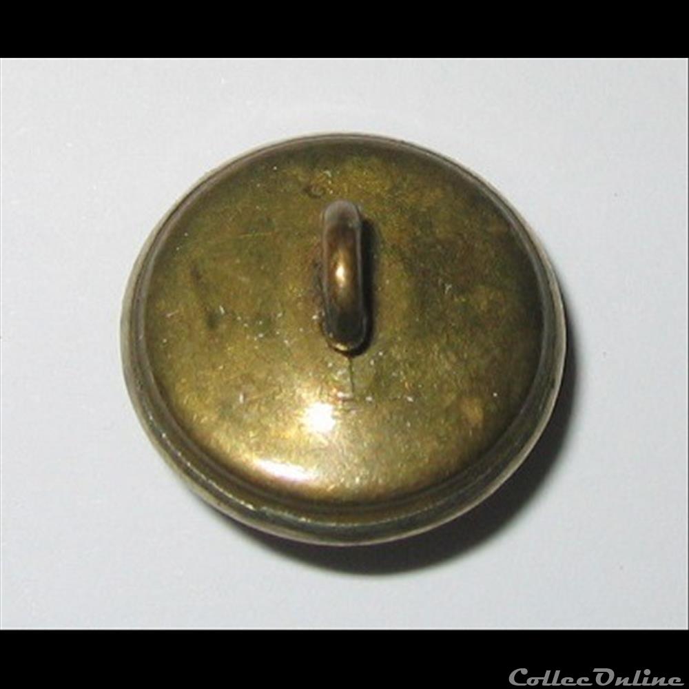 vetements et accessoires boutons militaires bouton pour gardes eglises reproduction xix xxe