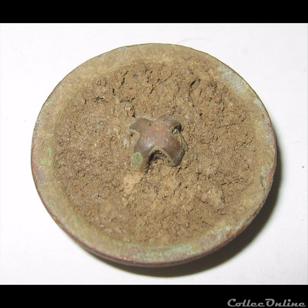 Bouton 71e RI second empire militaire infanterie bouton 71e ri second empire
