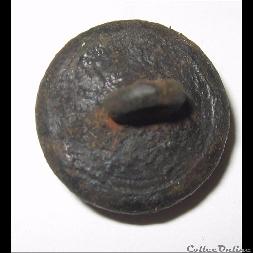 bouton militaire infanterie 50e ri de ligne second empire