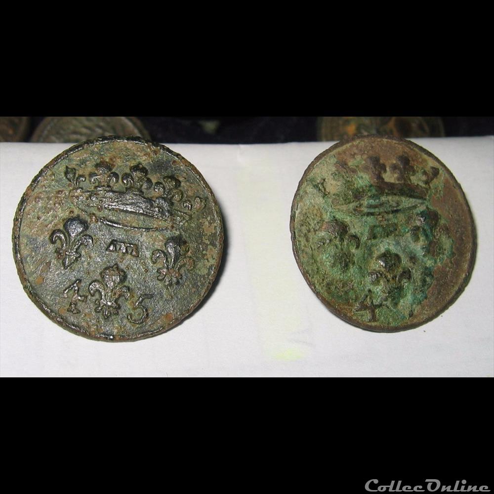 bouton militaire infanterie 45eme ri prince orleans troupe a pieds 1775