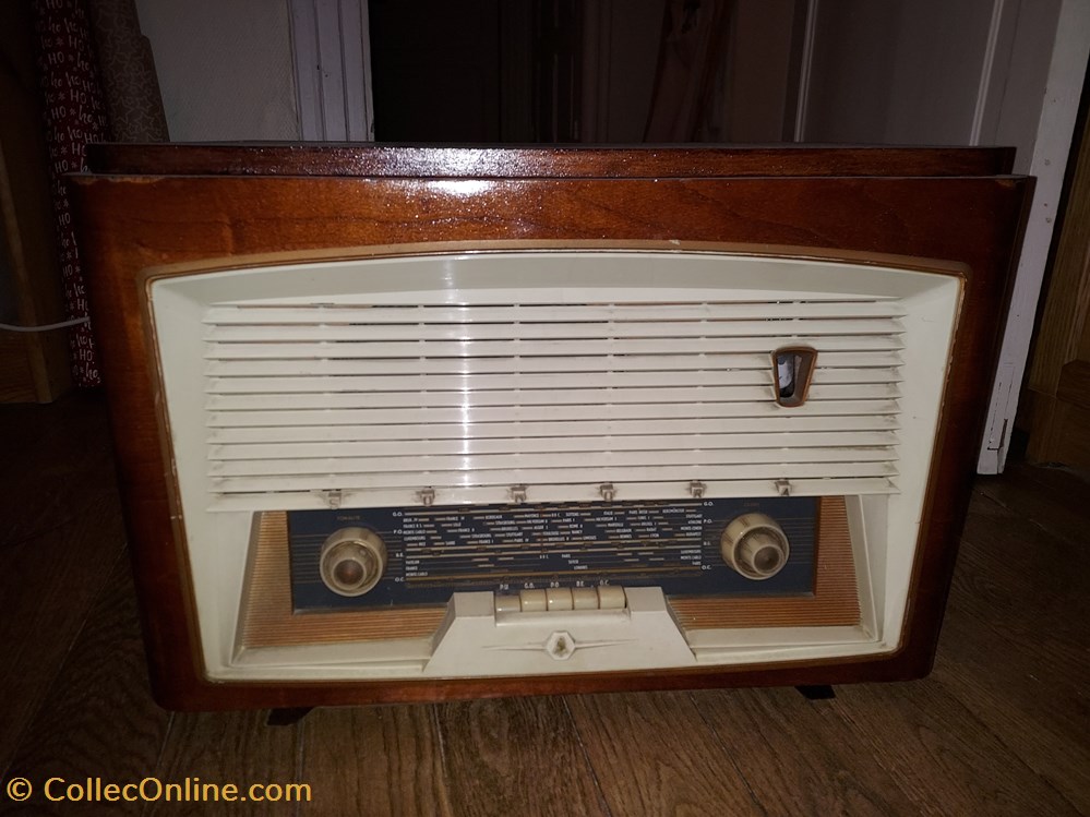 SONORA R.P. Elegance XII 2 electro vintage electrophones sonora r p elegance xii