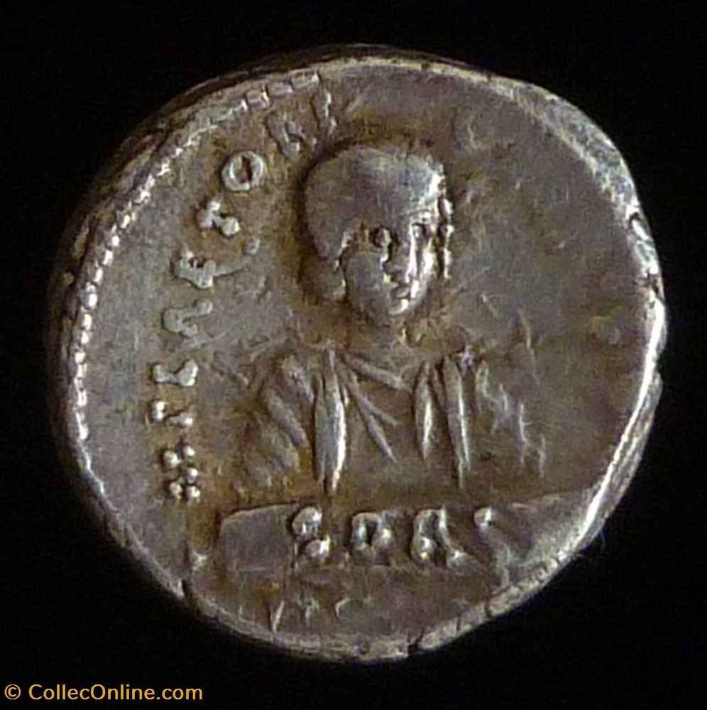 PLAETORIA monnaies antiquite av jc ap romaines republicaines imperiales plaetoria