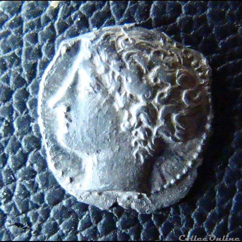 Obole tête à gauche monnaie antique grecque obole tete a gauche