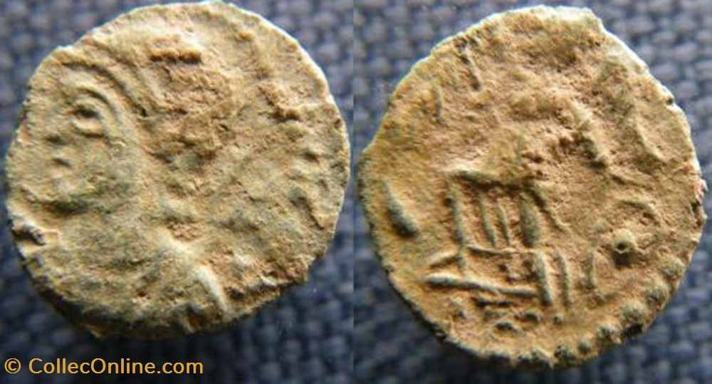Constantinople Ae4 monnaies antiques romaines republicaines imperiales constantinople ae4