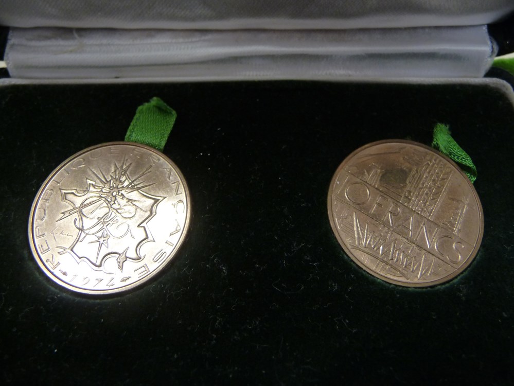 Coffret de 2 essais de 10 Francs Mathieu 1974 monnaies monde france coffret de 2 essais de 10 francs mathieu 1974