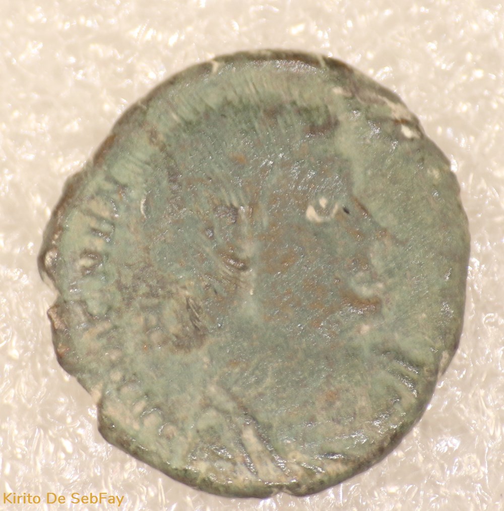 MAGNENCE - VICTORIAE monnaies antiques romaines republicaines imperiales magnence victoriae