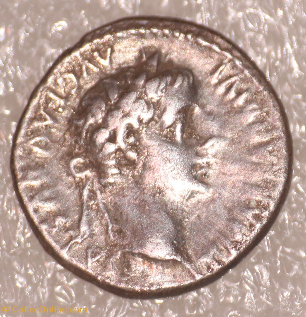 monnaies antiques romaines imperiales et republicaines tibere pax la paix ou livie assise