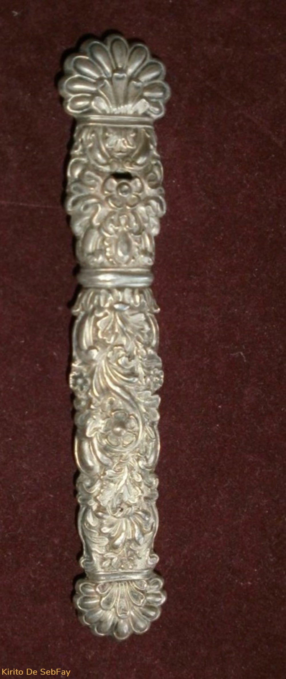 Étui à aiguilles argent massif époque 1819 1838 très ouvragé 4 art antiquites etui a aiguilles argent massif epoque 1819 1838 tres ouvrage