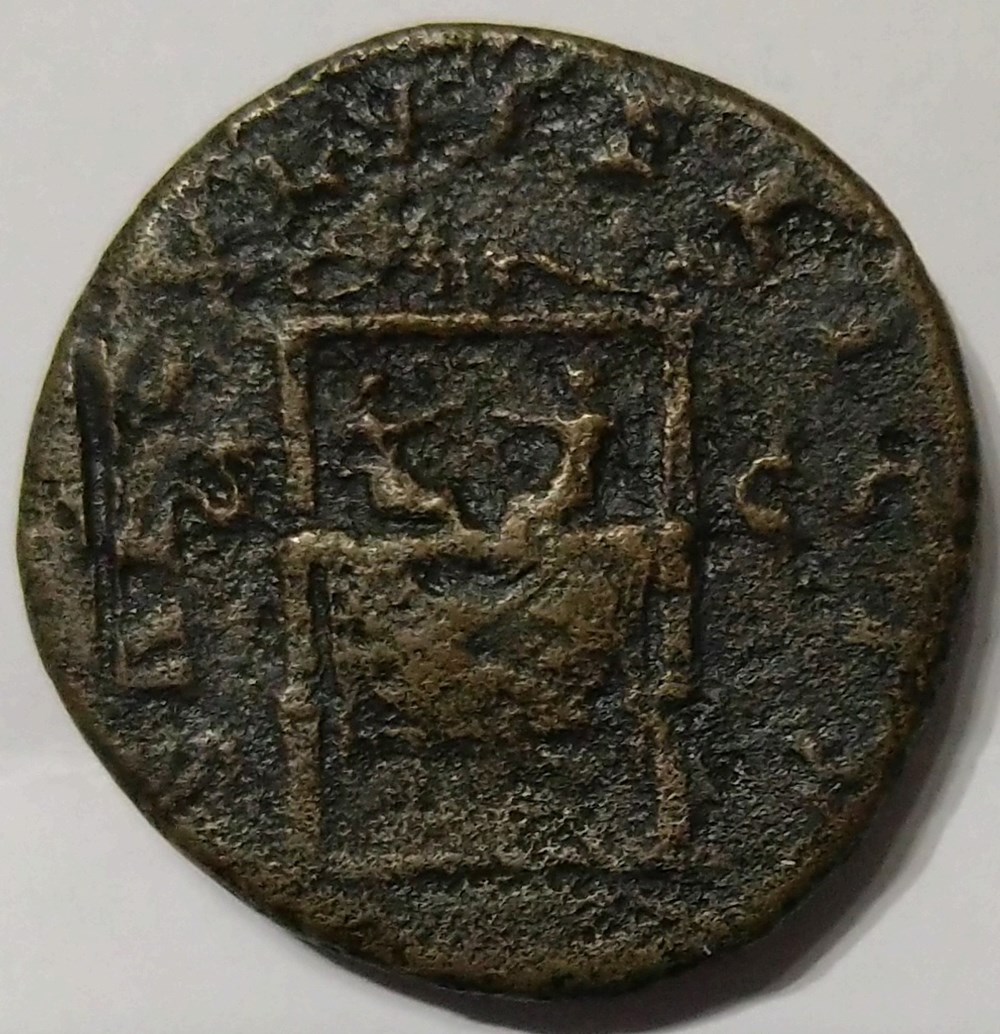 FAUSTINA - SAECVLI FELICIT monnaies antiques romaines republicaines imperiales faustina saecvli felicit