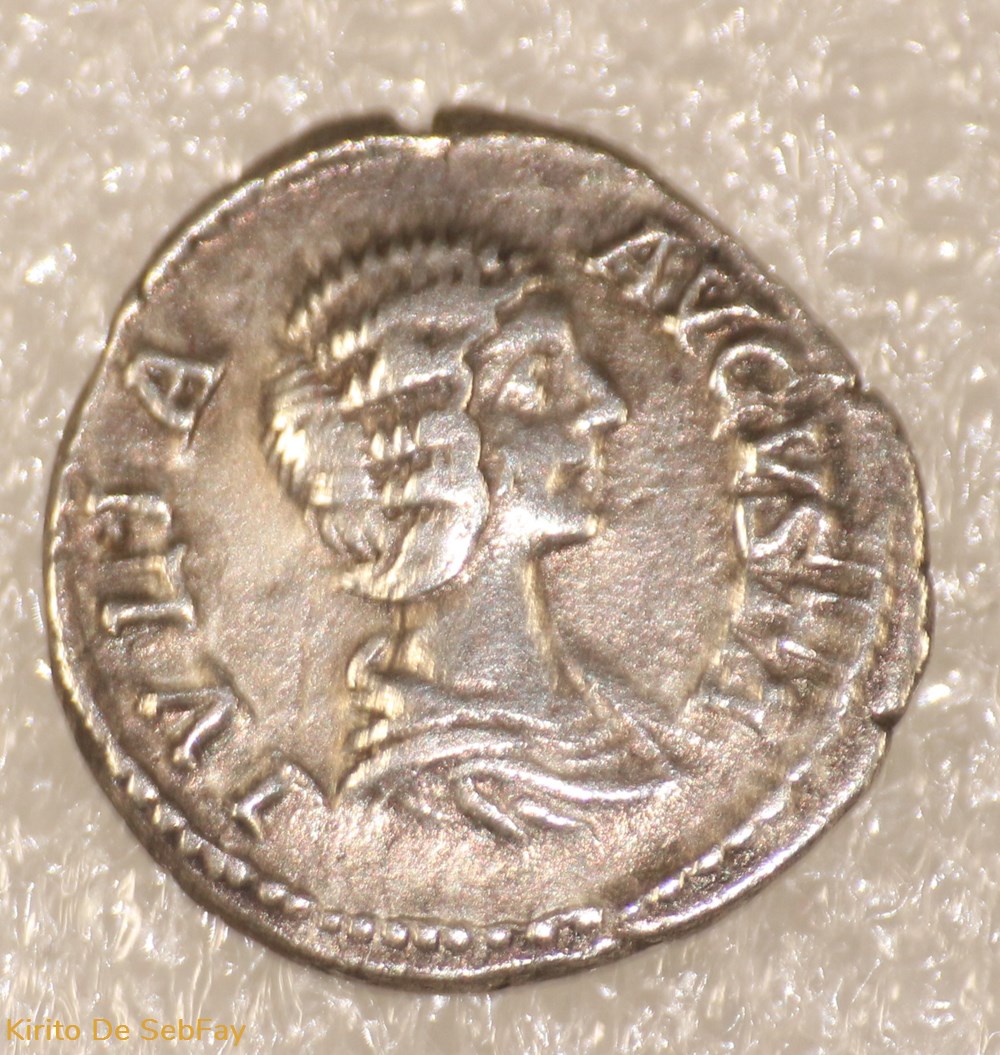 JULIA DOMNA - MATER - Coins - Ancient - Romans - Imperial and Republican