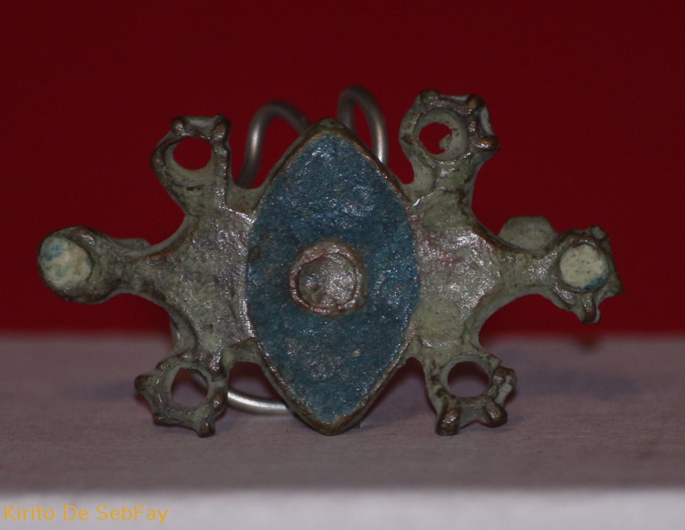 Fibule géométrique bijoux horlogerie de poitrine fibule geometrique