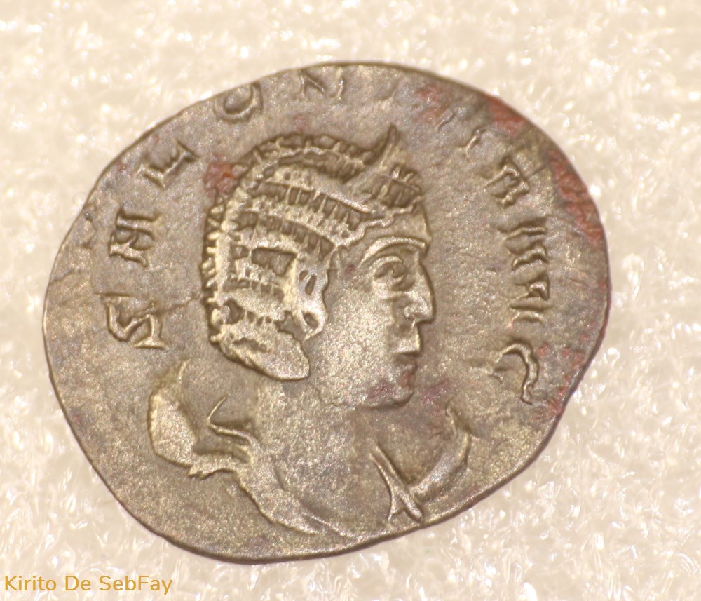 monnaies antiques romaines republicaines imperiales salonine ivno regina