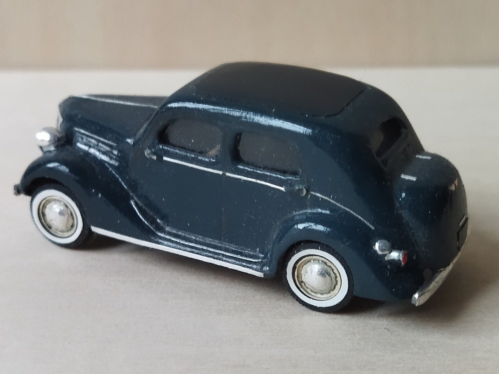 Renault 1938 Primaquatre BDF1 JB modeles reduits voitures renault 1938 primaquatre bdf1 jb