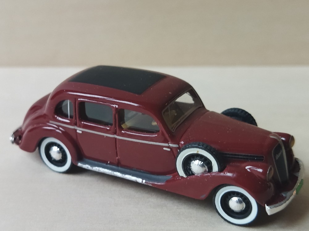 Skoda 1938 Superb 913 BOS modeles reduits voitures skoda 1938 superb 913 bos