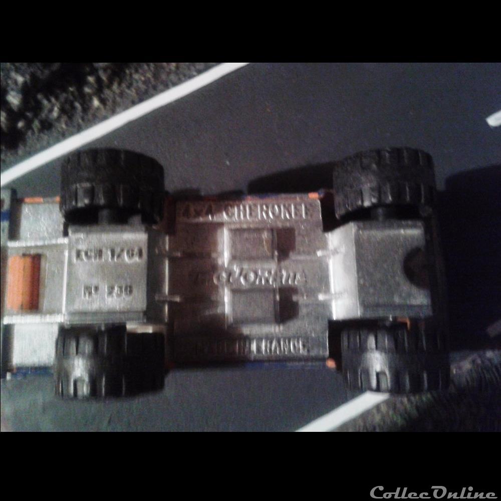 Majorette Jeep Cherokee 4x4 3 modele reduit voiture majorette jeep cherokee 4x4