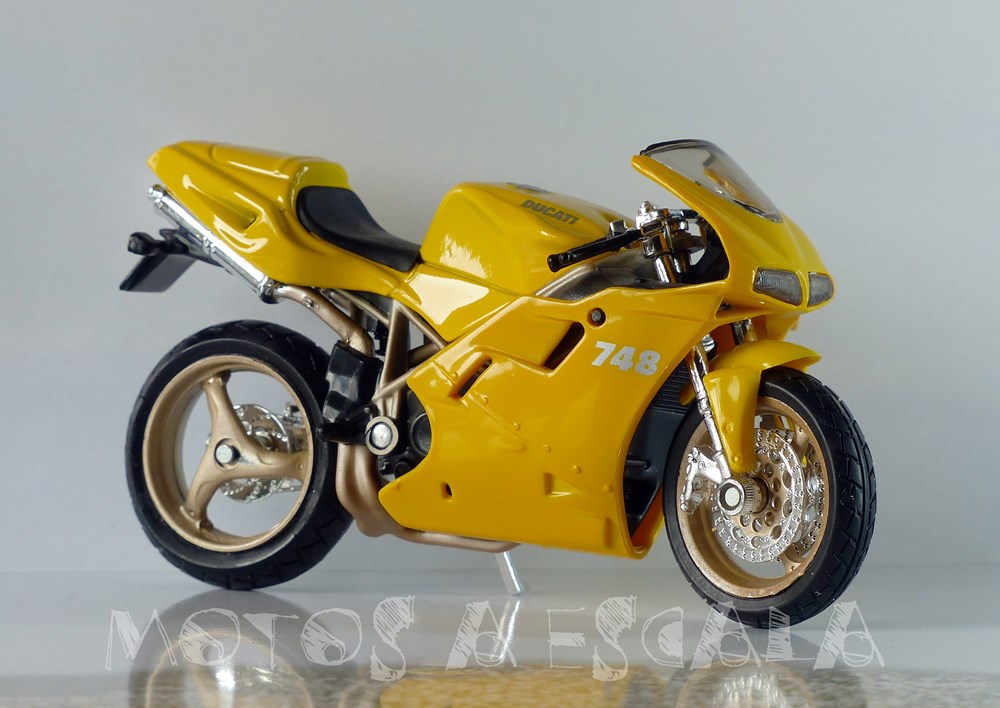 DUCATI 748 modelos escala motocicletas ducati 748