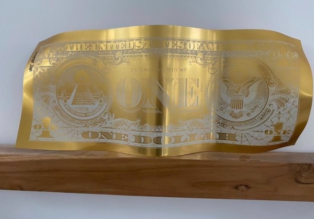art antiquites sculptures one dollar gold aluminium