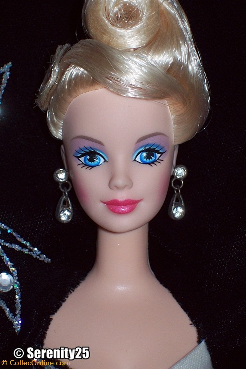 Bob Mackie Collection - 1997 - Diamond Dazzle Barbie Doll