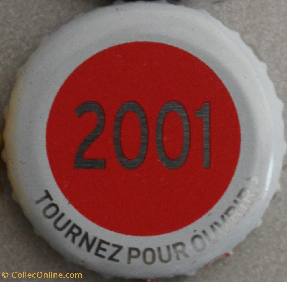 capsules muselets biere 2001 texte gris argente sur fond rouge 70eme anniversaire 1947 2017 brasserie kronembourg france