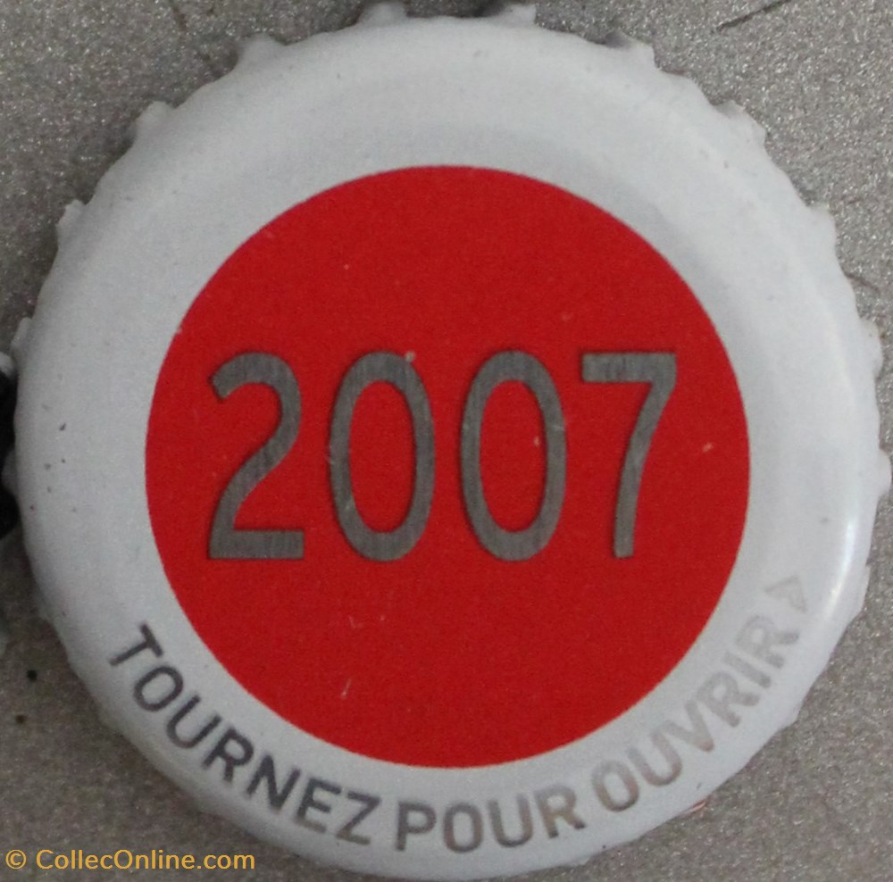 capsules muselets biere 2007 texte gris argente sur fond rouge 70eme anniversaire 1947 2017 brasserie kronembourg france