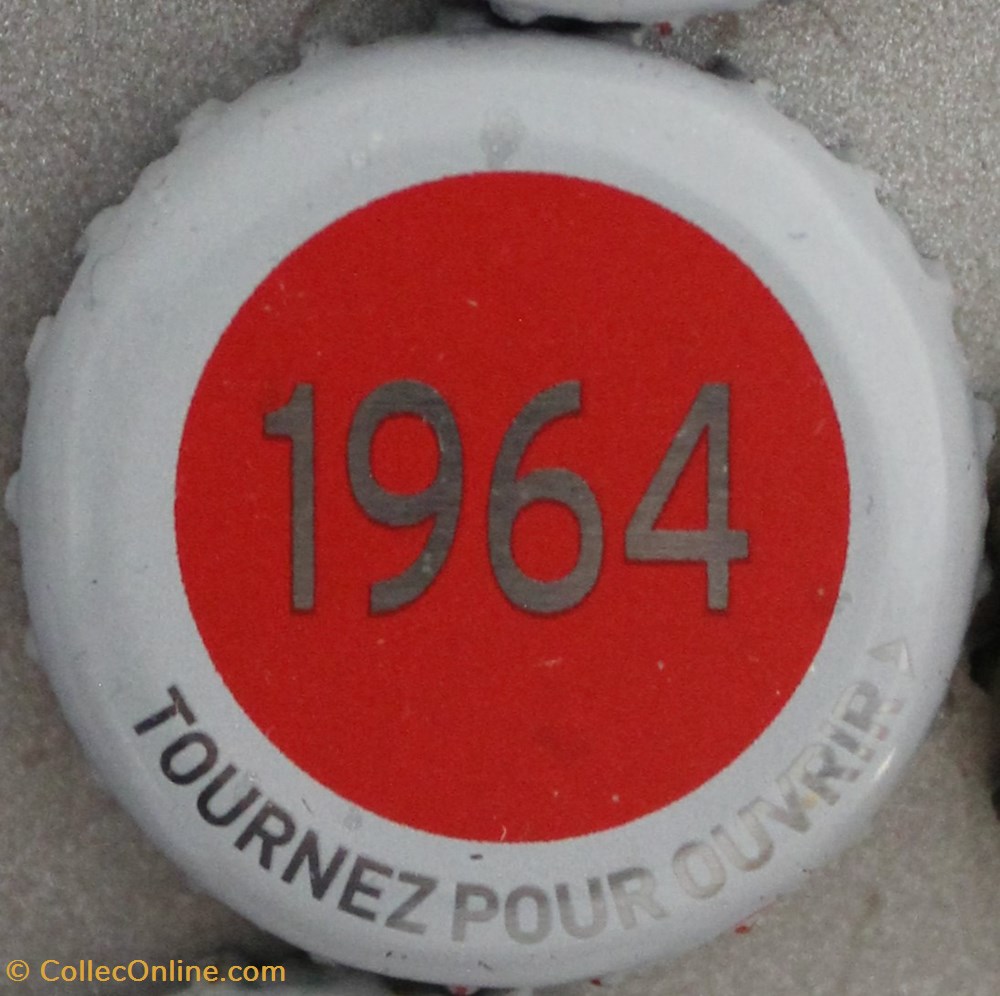 Série grise 1964 capsules muselets biere 1964 texte gris argente sur fond rouge 70eme anniversaire 1947 2017 brasserie kronembourg france