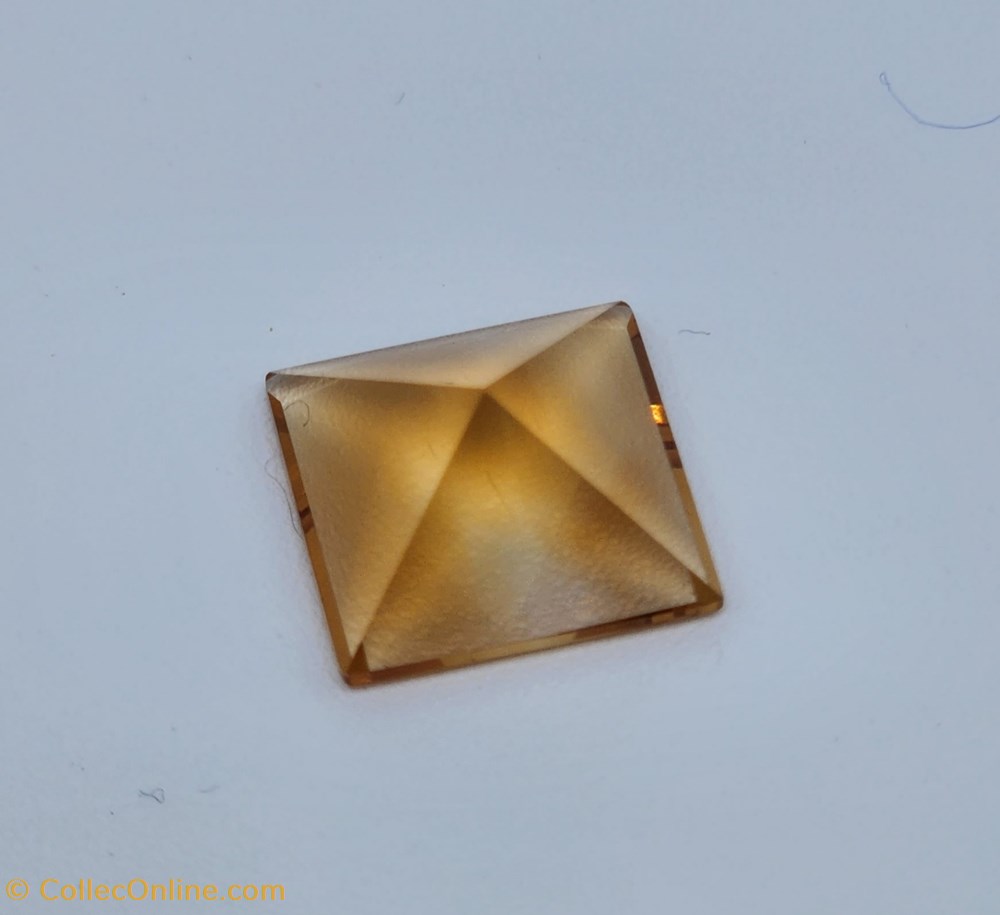 Citrine mineraux meteorites citrine