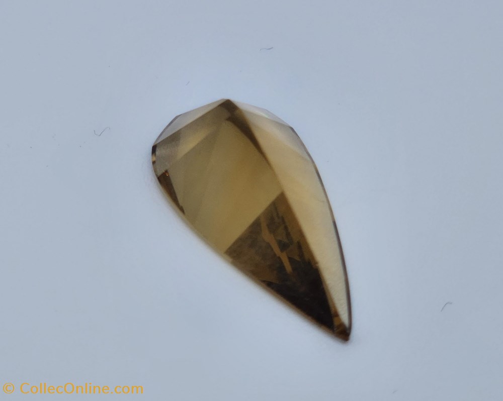 Citrine mineraux meteorites citrine