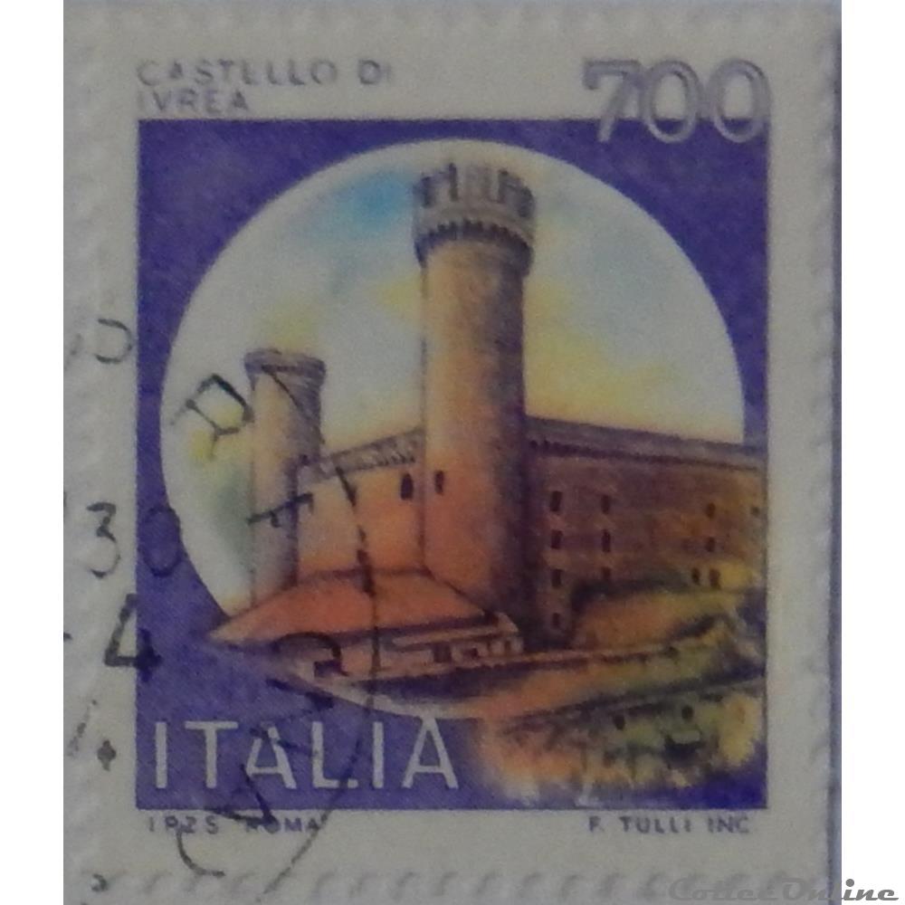 timbre europe italie 01453 chateau de ivrea 700 lires de 1980
