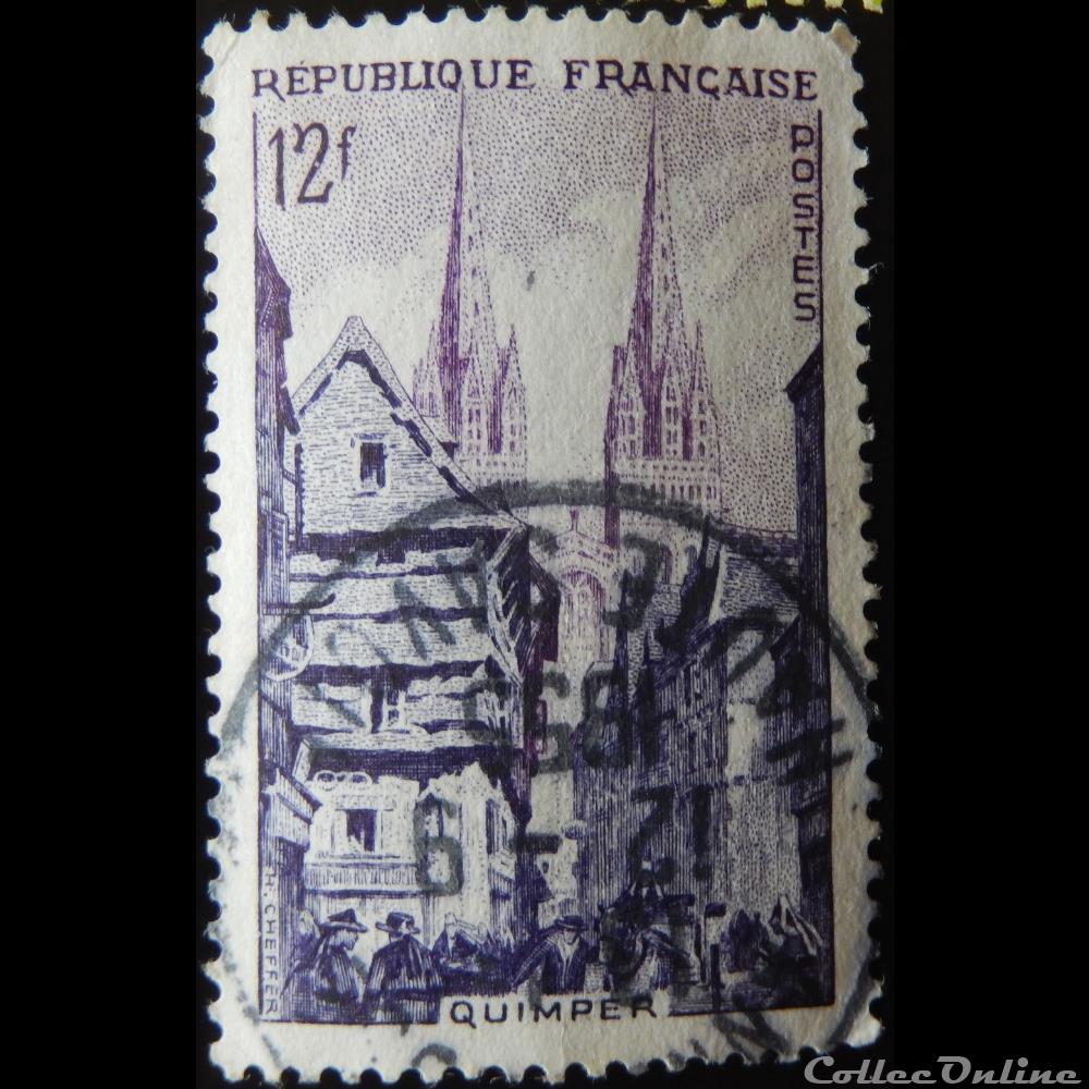 00979 Quimper La rue Kéréon et la cathédrale St Corentin 12F de 1954 3 timbre france 00979 quimper la rue kereon et la cathedrale st corentin 12f de 1954