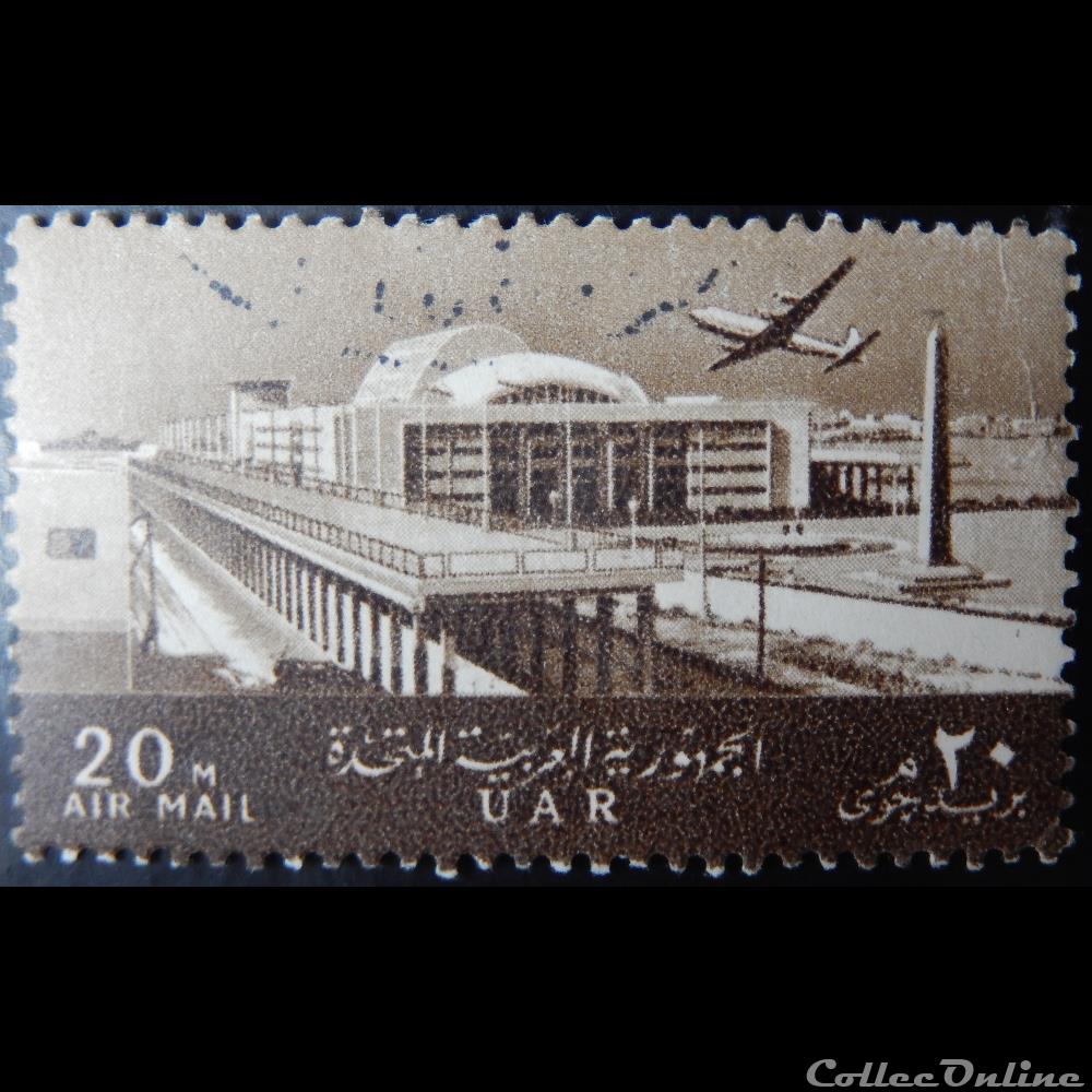 timbre afrique egypte pa0088 avion et gare maritime a alexandrie 20m de 1963