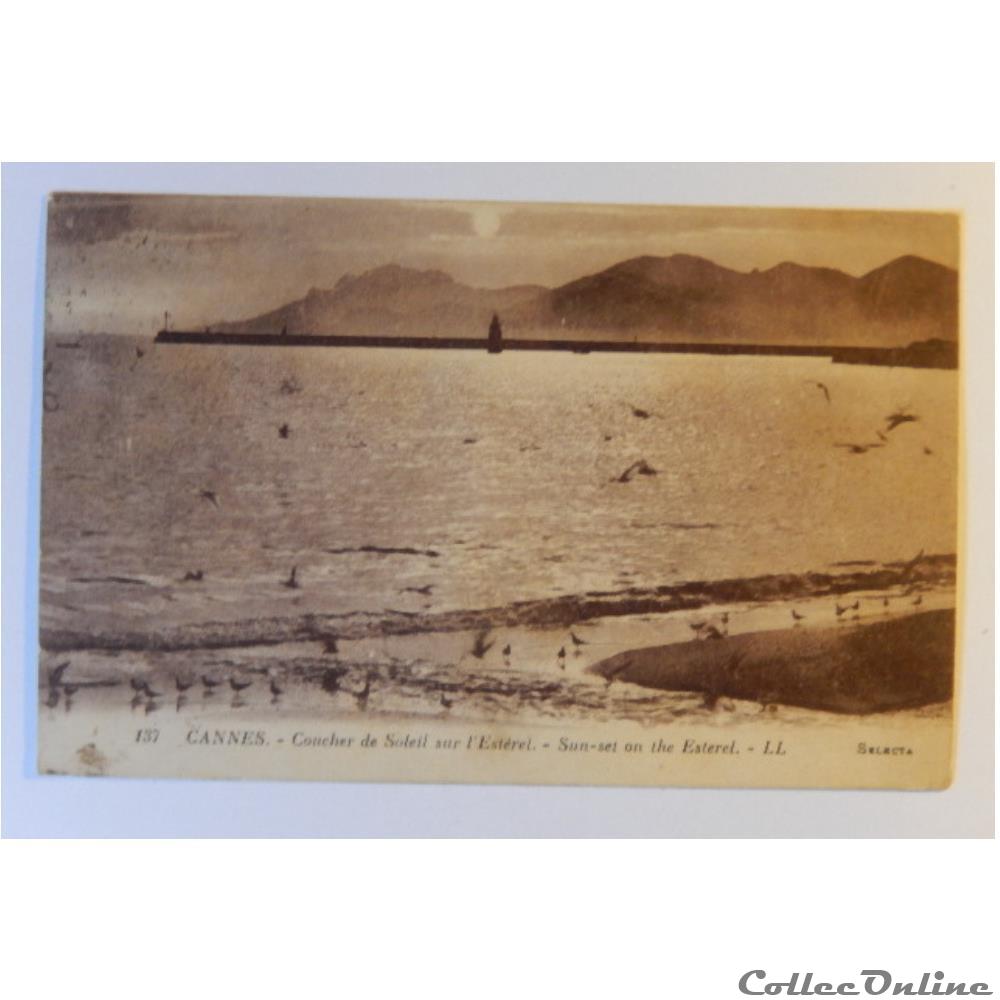 CPA des Alpes-Maritimes, Canne, le coucher de soleil sur l'Estérel carte postale france provence cote azur cpa des alpes maritimes canne le coucher de soleil sur esterel