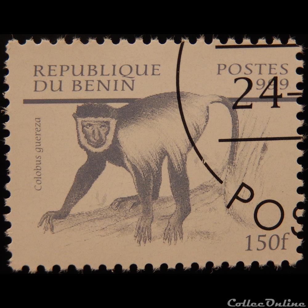 timbre afrique benin 00879 colobe guereza 150f de 1999