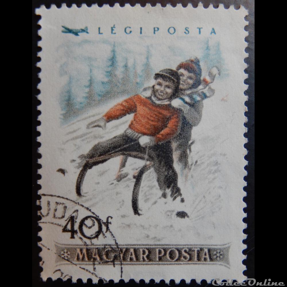 Hongrie PA0181 enfants qui font de la luge 40f de 1955 timbre europe hongrie pa0181 enfants qui font de la luge 40f de 1955
