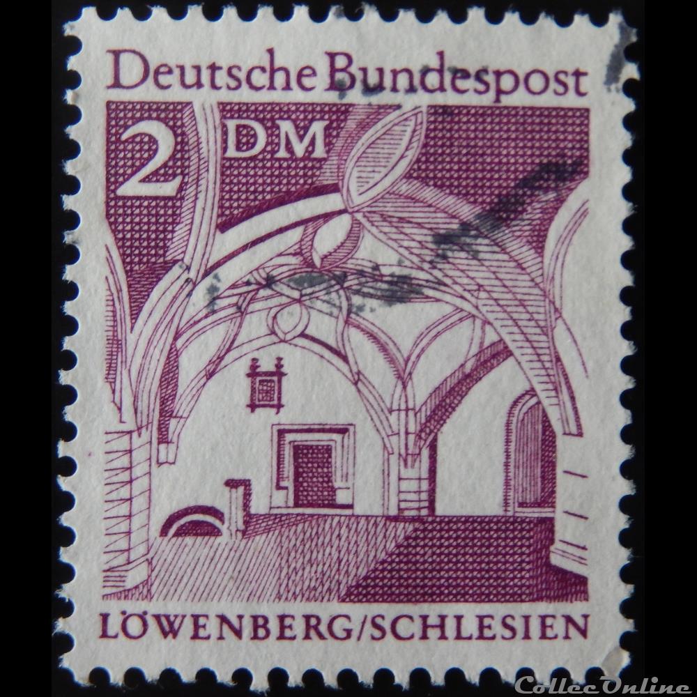 Allemagne RFA 00362 salle des fêtes de la mairie de Löwenberg, Schlesien 2DM de 1966 timbre europe allemagne rfa 00362 salle des fetes de la mairie de lowenberg schlesien 2dm de 1966
