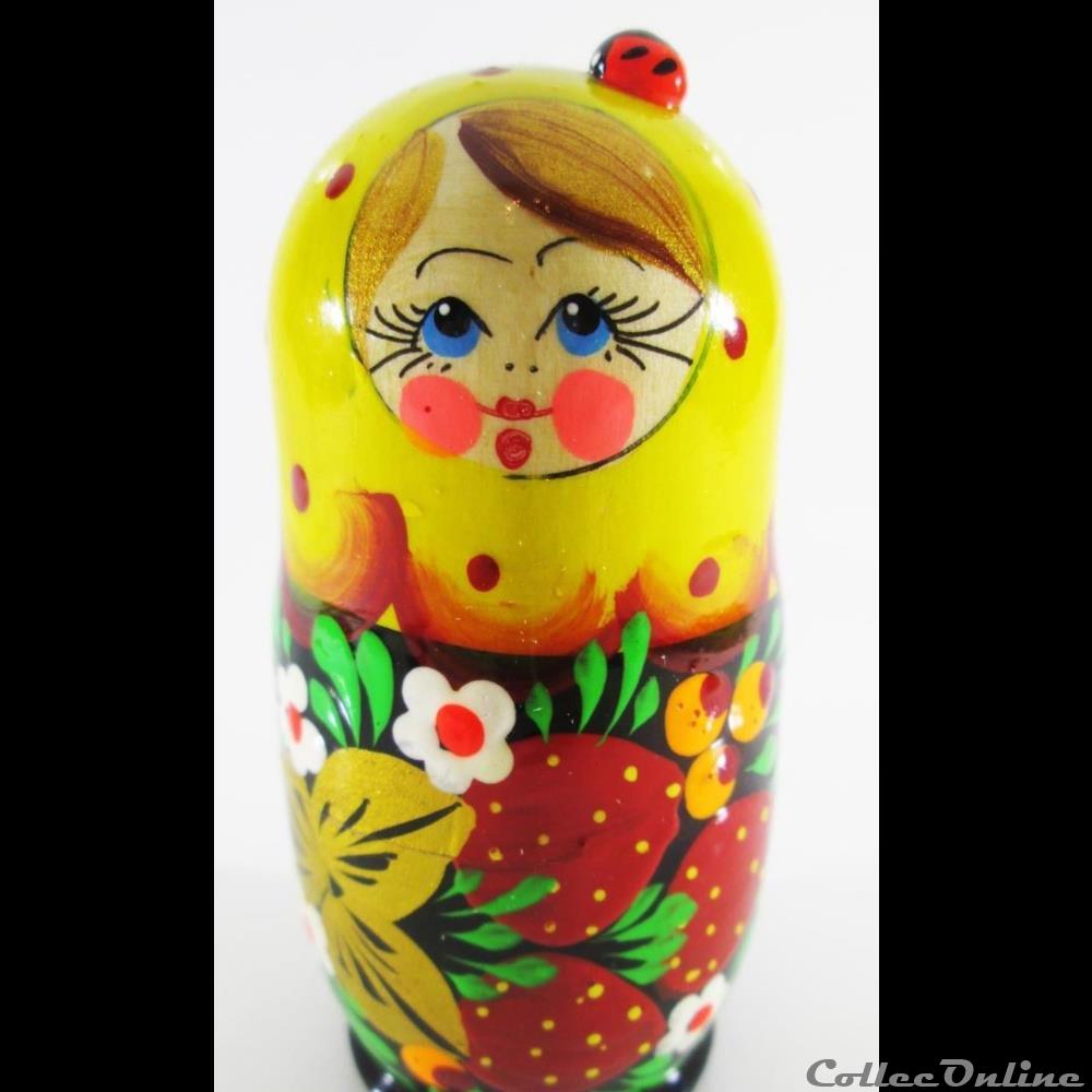 MATRYOSHKA (5 pièces) figurine autre bonbon matryoshka 5 pieces