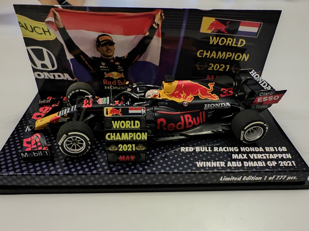 transports car max verstappen abu dhabi 2001 world champion no 1