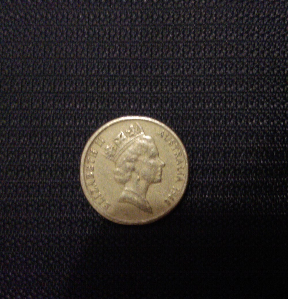 Australian $2 (HH) & (RDM) Initials Coin 3 coins world australian 2 hh rdm initials coin