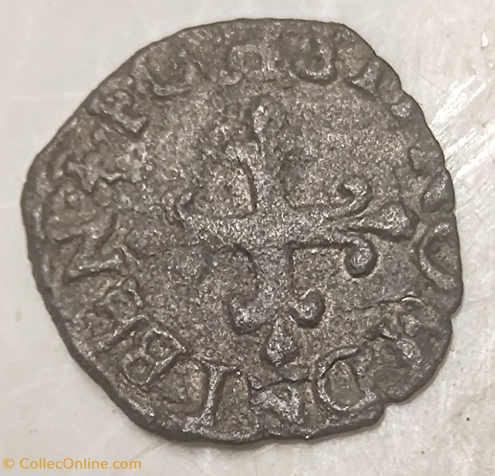 HENRI III Liard à l'H couronnée 1579 P monnaies europe medievale france royales henri iii liard a h couronnee 1579 p