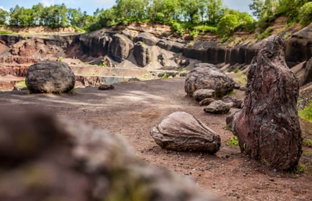 visiter le volcan de lemptegy