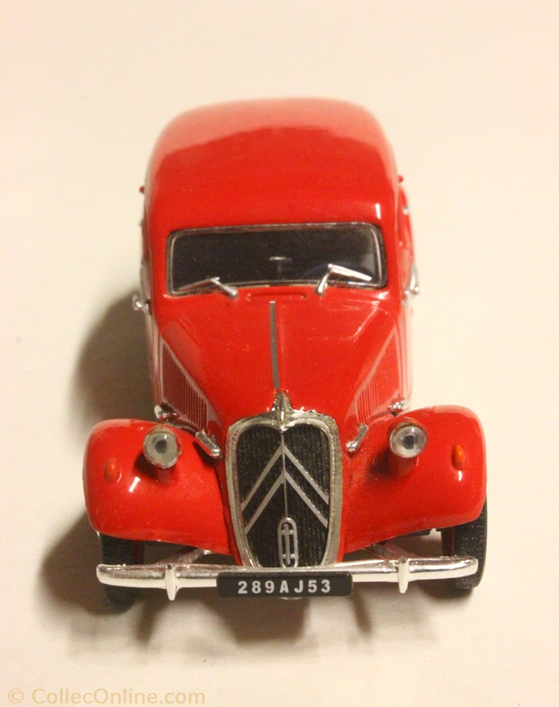modele reduit voiture citroen traction 11cv