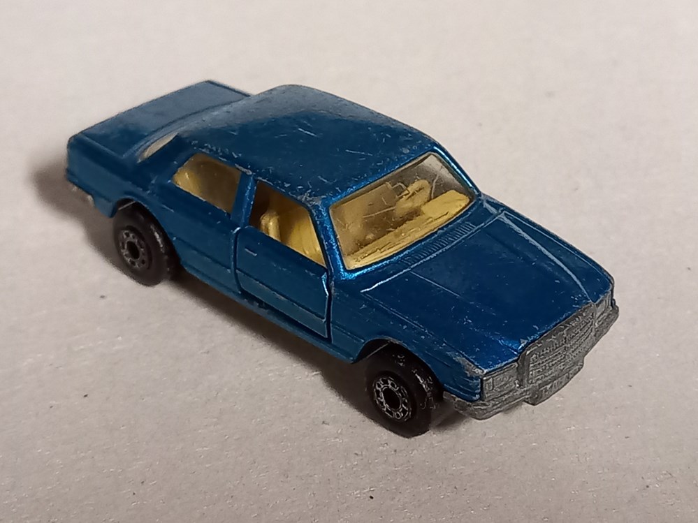 Mercedes 45 SEL modeles reduits voitures mercedes 45 sel