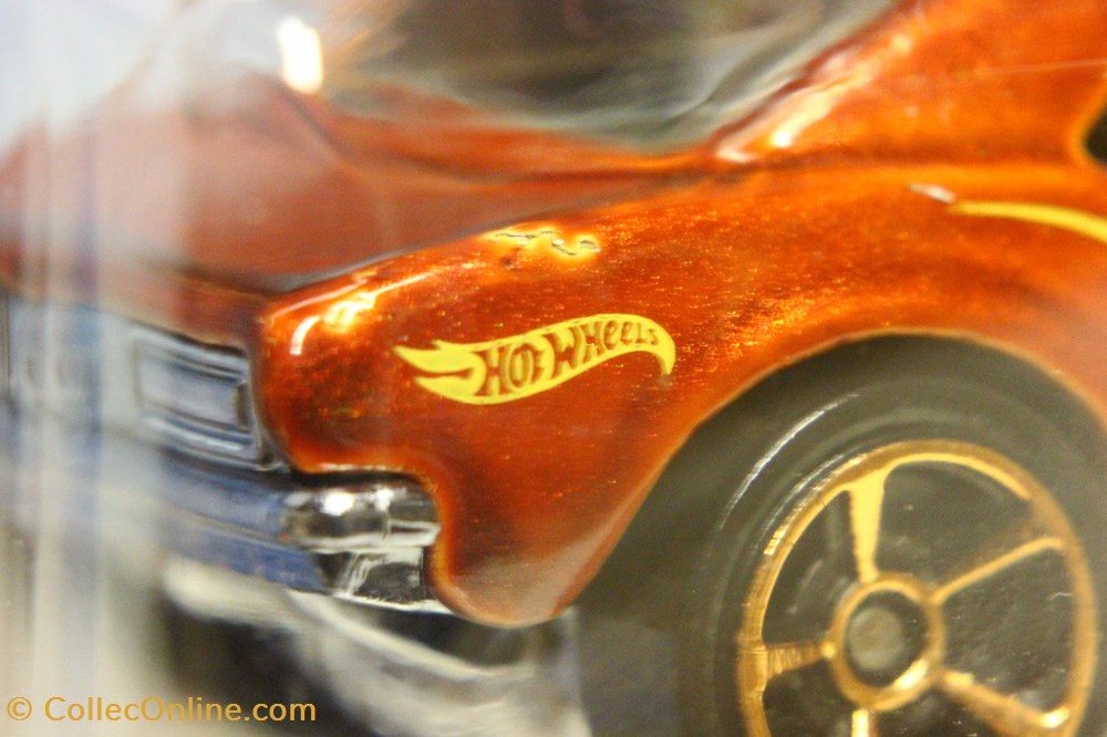 HW Flames - 04/10 - '67 Camaro 3 modele reduit voiture chevrolet hw flames 04 10 67 camaro